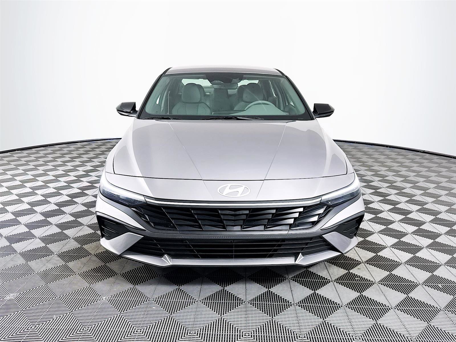 New 2025 Hyundai Elantra Sport image 2