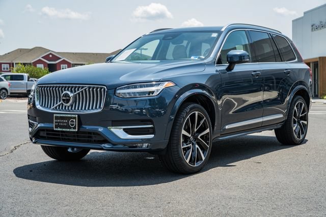 Certified 2024 Volvo XC90 B6 Plus w/ Protection Package Premier AWD/4WD image 3