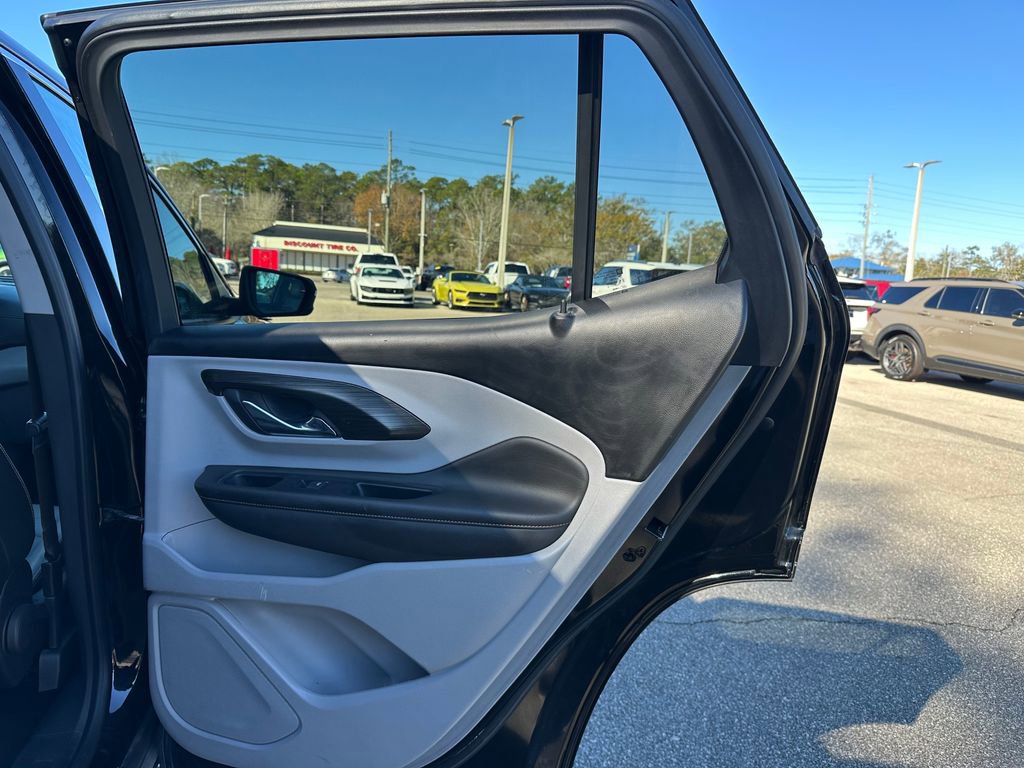 Used 2020 GMC Terrain SLT w/ Preferred Package image 33