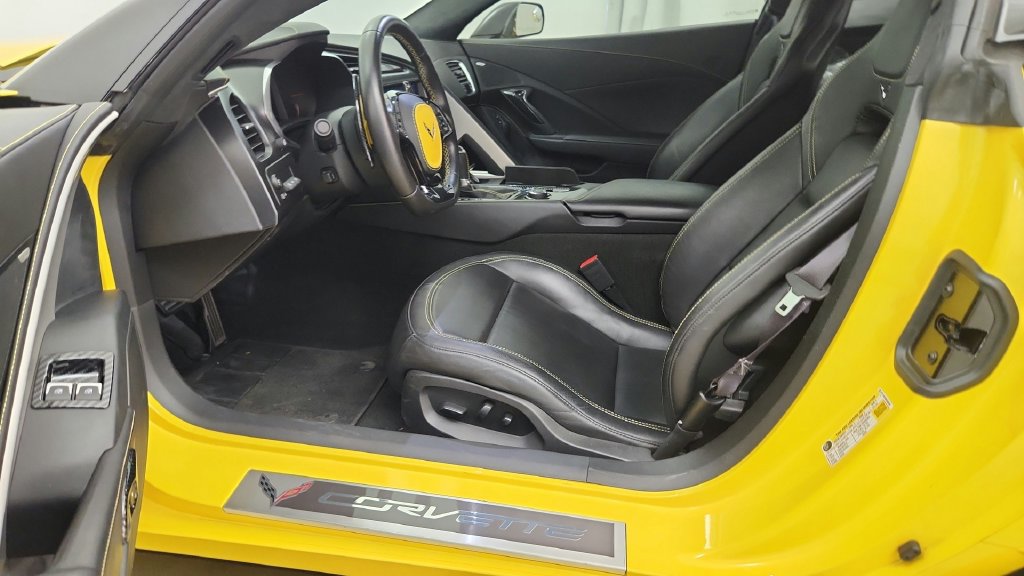 Used 2017 Chevrolet Corvette Grand Sport RWD image 26