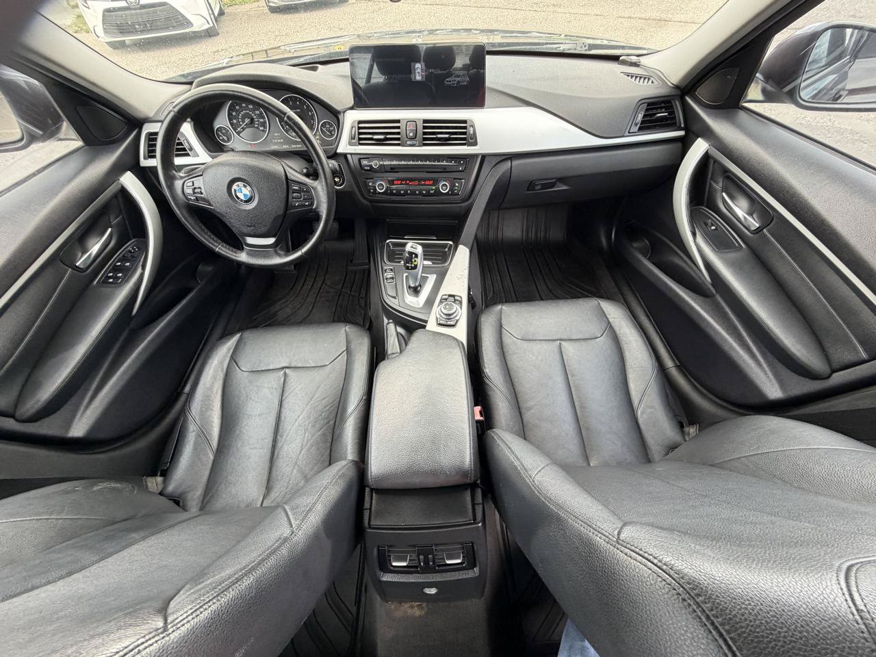 Used 2013 BMW 328i Sedan RWD image 14