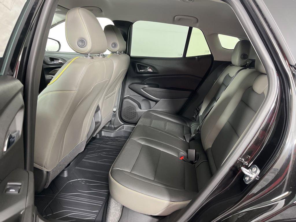 New 2026 Chevrolet Trax ACTIV w/ Driver Confidence Package FWD image 20