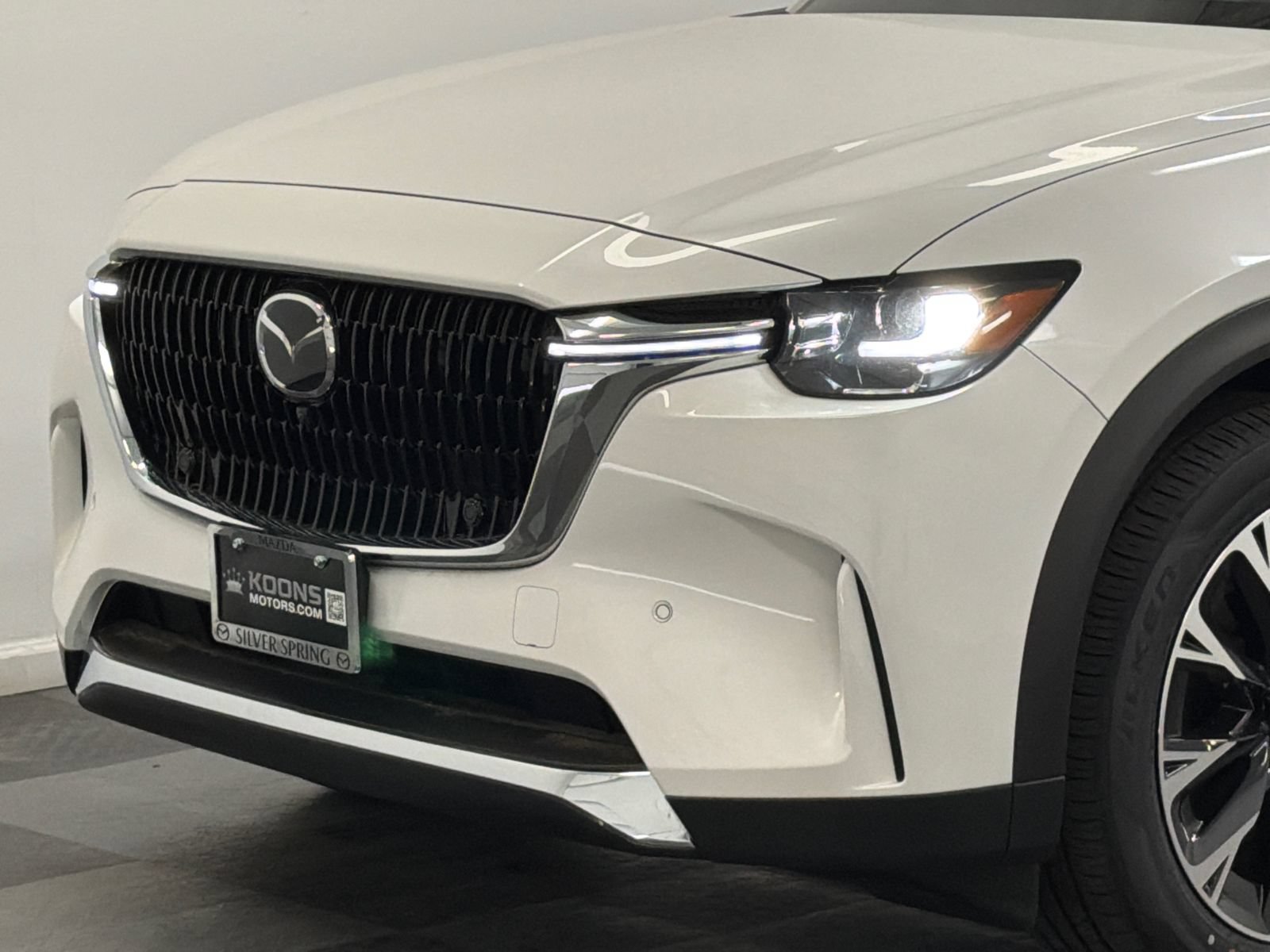 New 2026 MAZDA CX-90 Plug-In Hybrid w/ Premium Plus AWD/4WD image 2