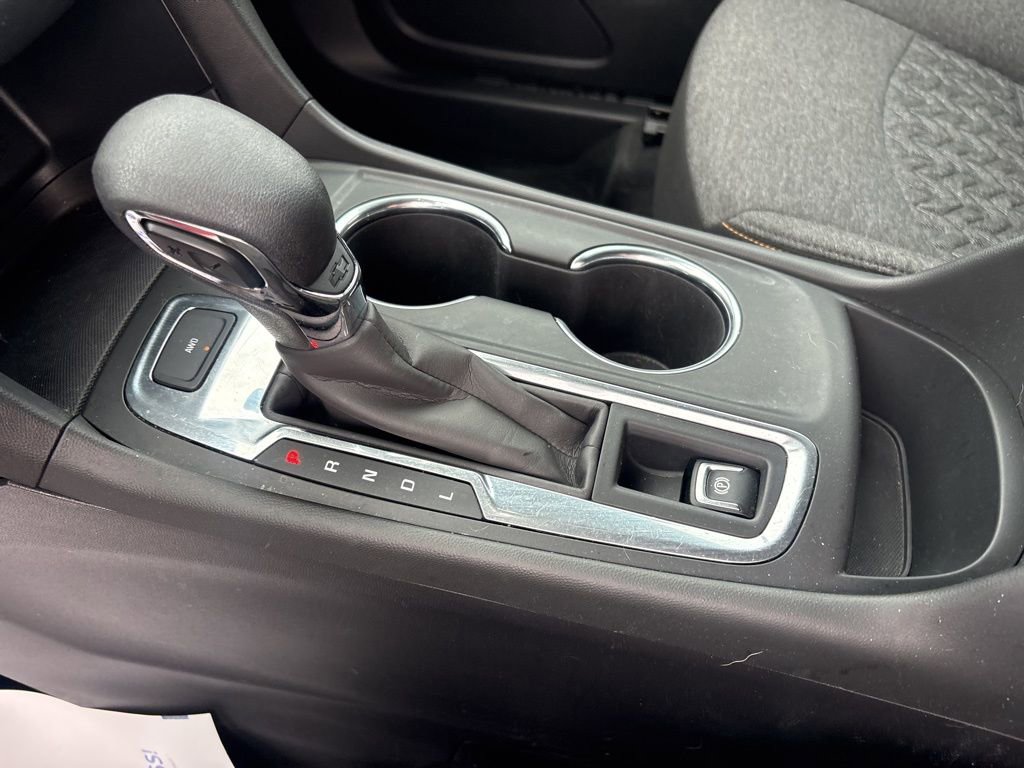 Used 2023 Chevrolet Equinox LT AWD/4WD image 36