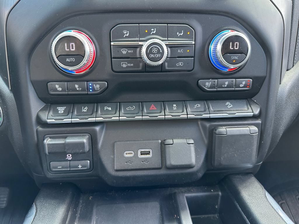Used 2021 GMC Sierra 2500 Denali w/ Denali Ultimate Package AWD/4WD image 32