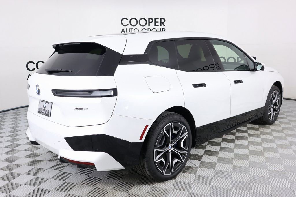 New 2025 BMW iX xDrive50 w/ Premium Package image 20