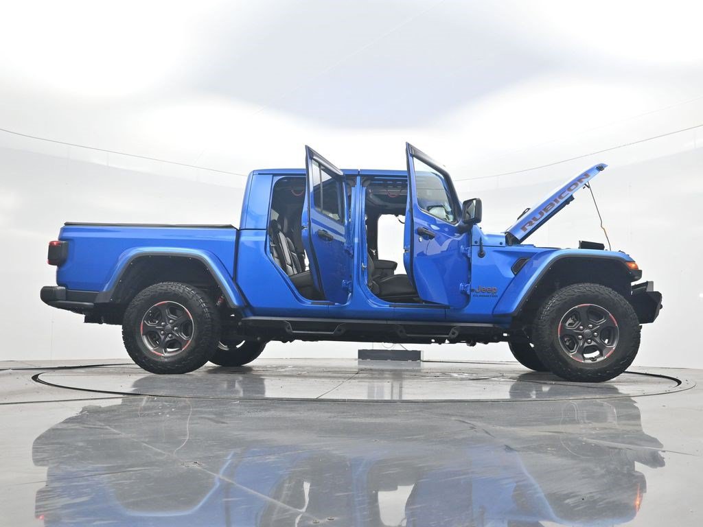 Used 2021 Jeep Gladiator Rubicon AWD/4WD image 36