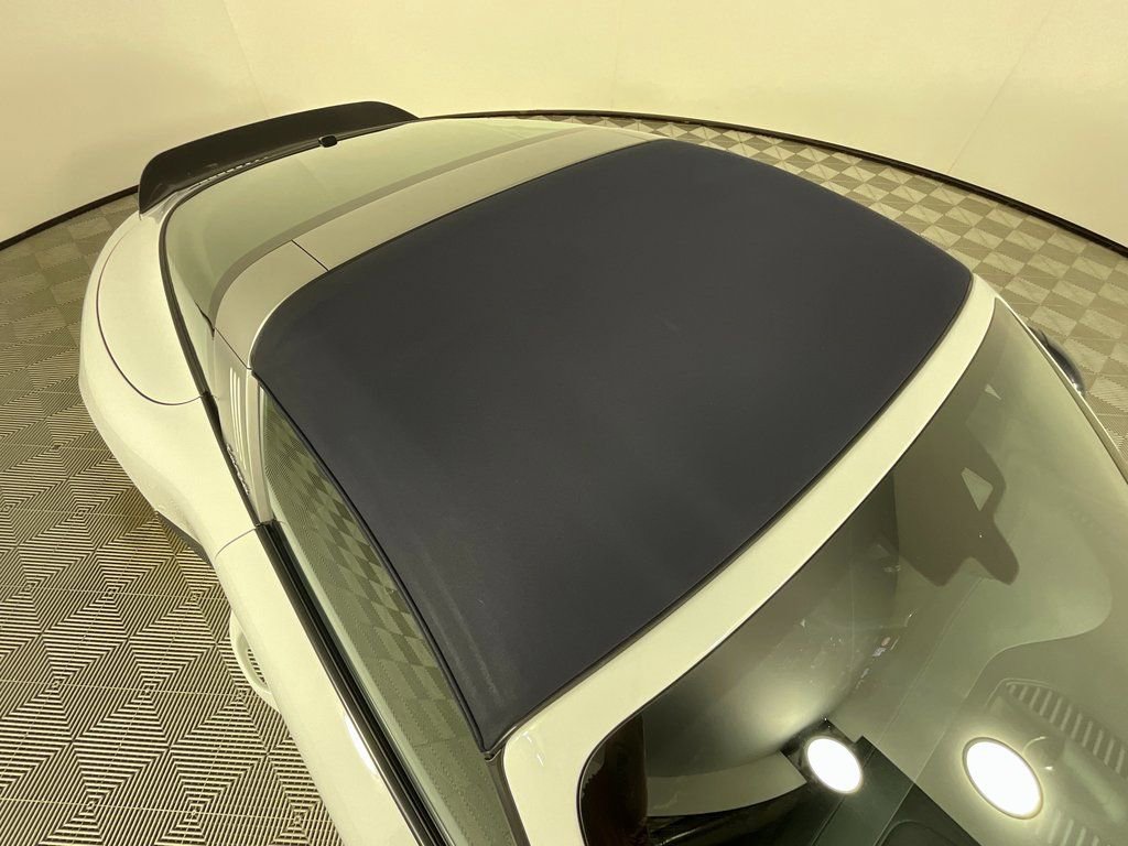 Used 2018 Porsche 911 Targa 4 GTS image 25