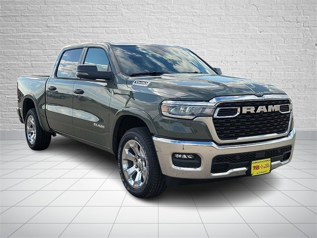 New 2026 RAM 1500 4x4 Crew Cab image 6