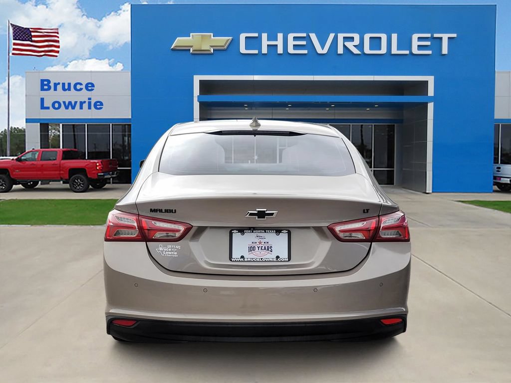 Used 2023 Chevrolet Malibu LT FWD image 5