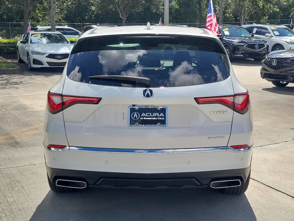 Used 2024 Acura MDX w/ Technology Package AWD/4WD image 6