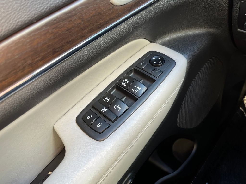 Used 2018 Jeep Grand Cherokee Limited image 8