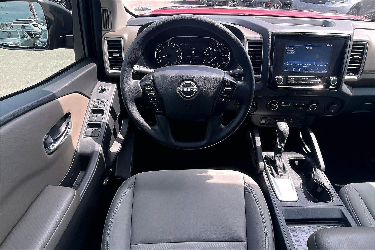 Used 2023 Nissan Frontier SV w/ Technology Package AWD/4WD image 5