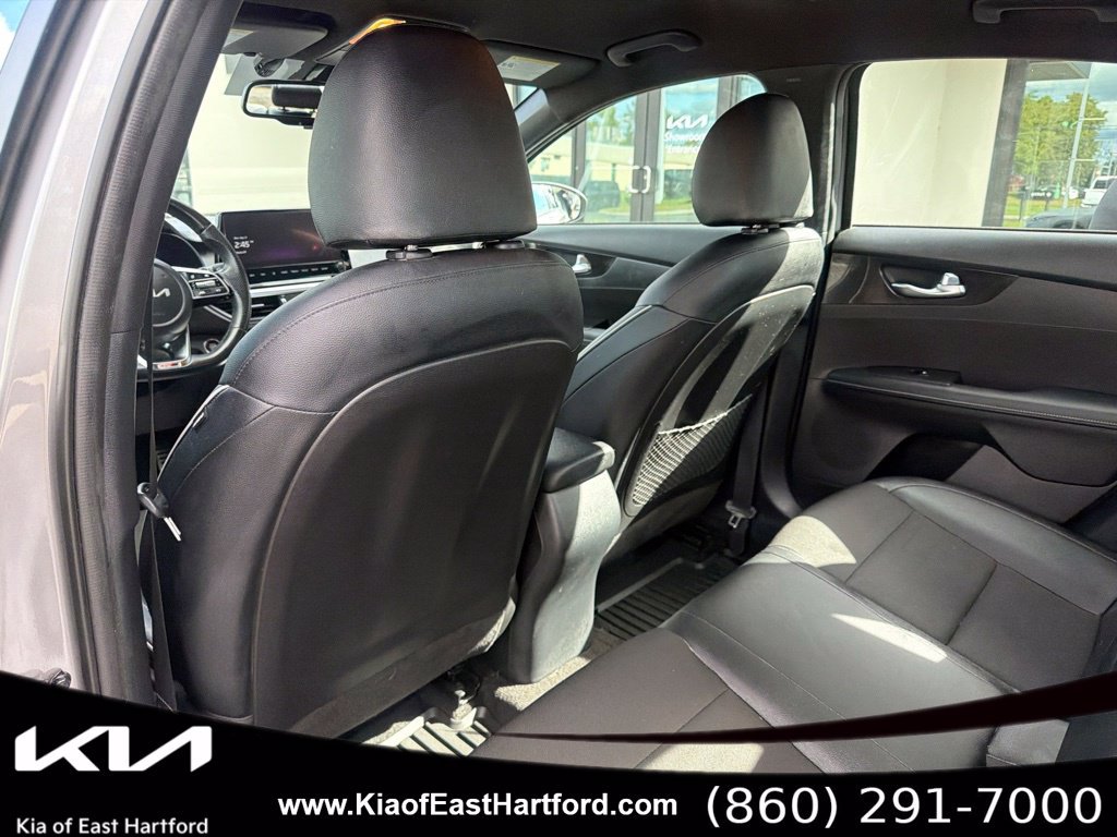 Certified 2023 Kia Forte GT-Line FWD image 17