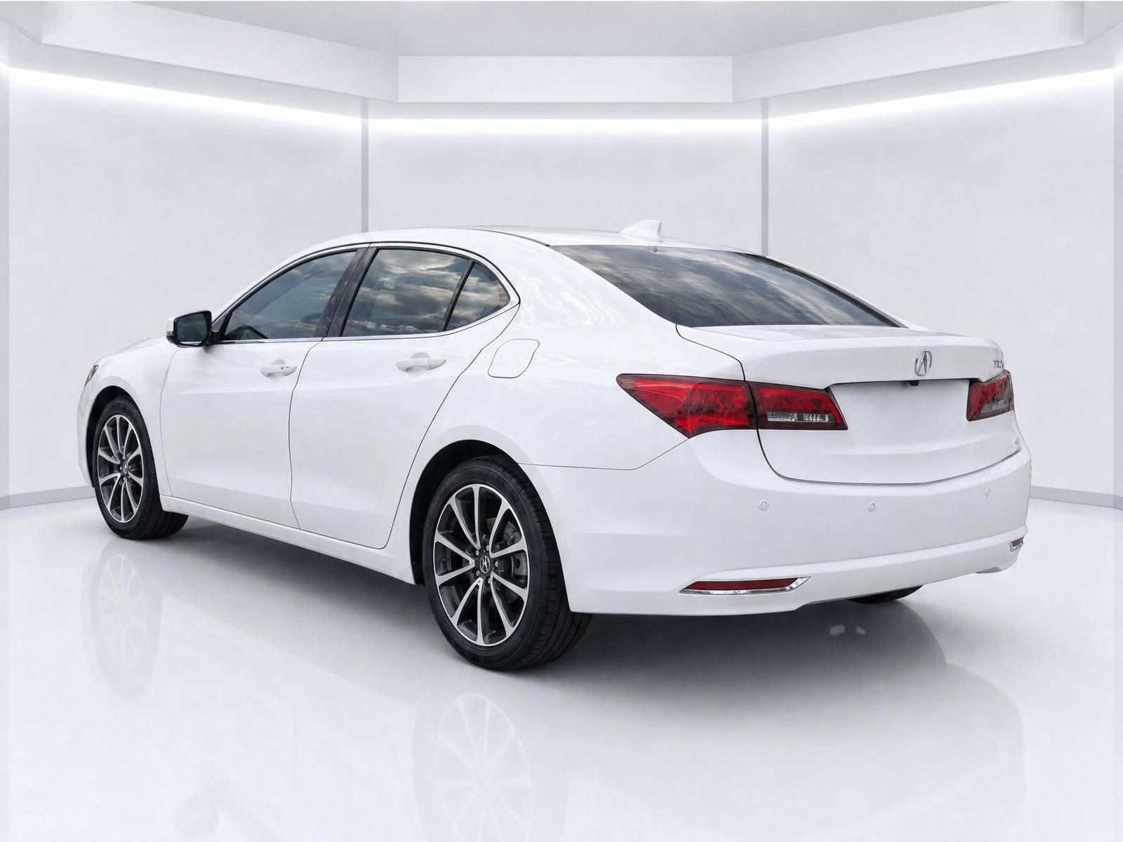 Used 2015 Acura TLX w/ Advance Package FWD image 7