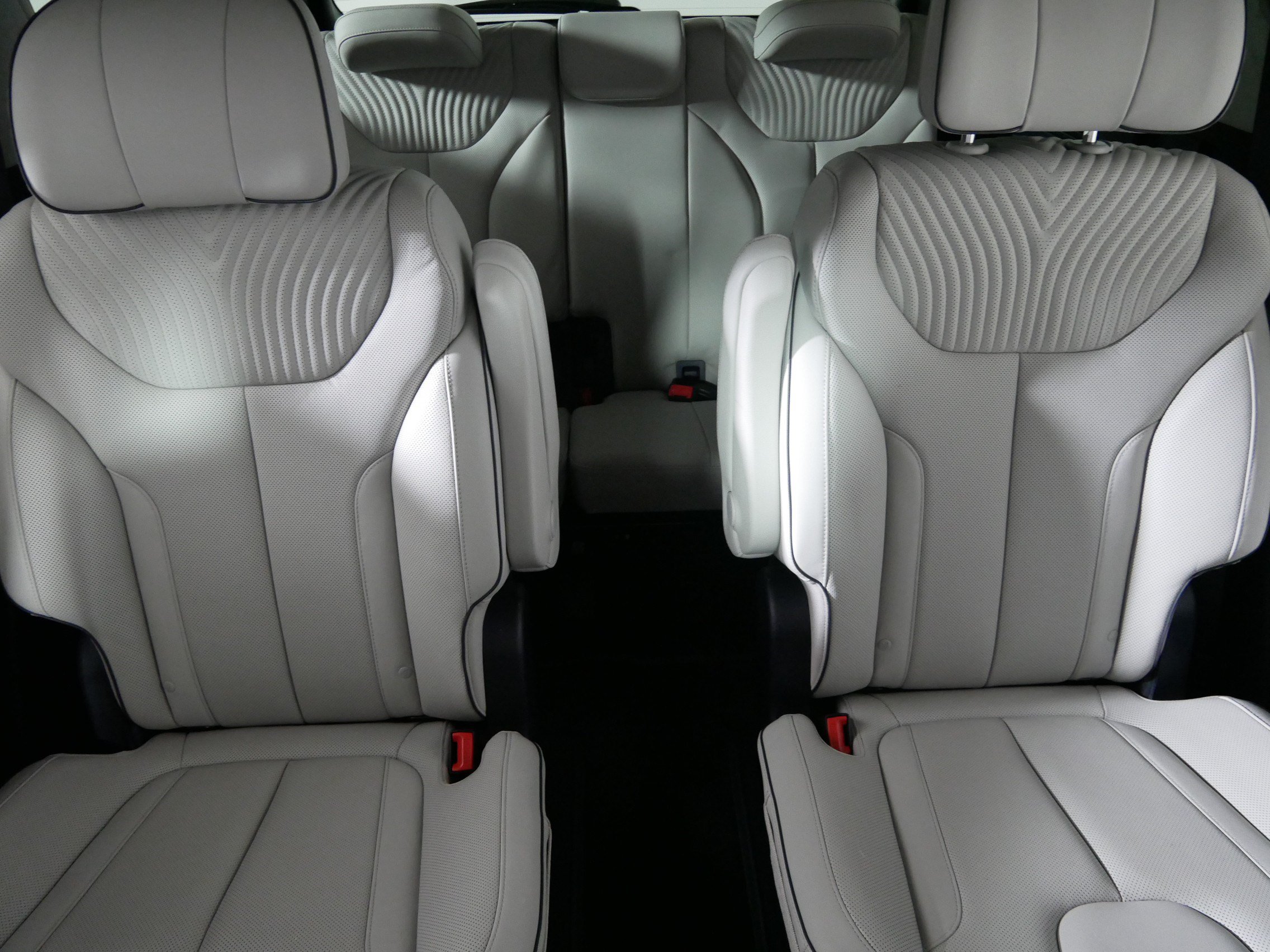 Used 2023 Hyundai Palisade Calligraphy AWD/4WD image 13