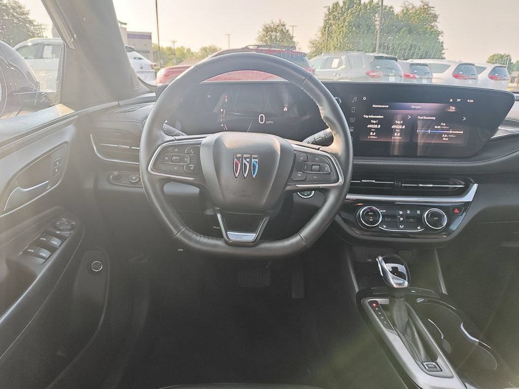 Used 2024 Buick Envista Sport Touring w/ Experience Buick Package FWD image 16