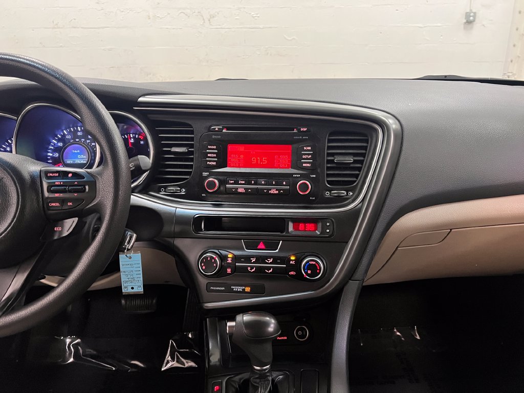 Used 2014 Kia Optima LX FWD image 19