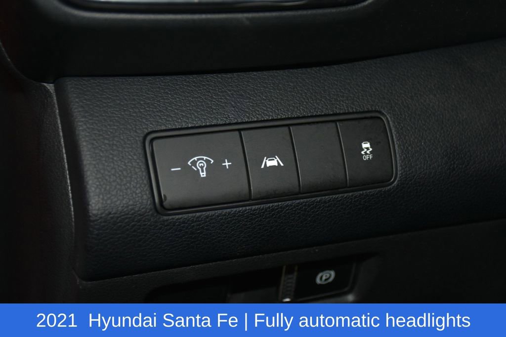 Used 2021 Hyundai Santa Fe SE AWD/4WD image 10