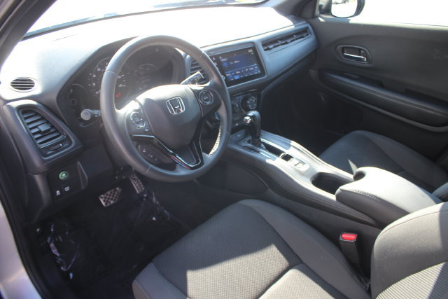 Used 2022 Honda HR-V Sport image 3