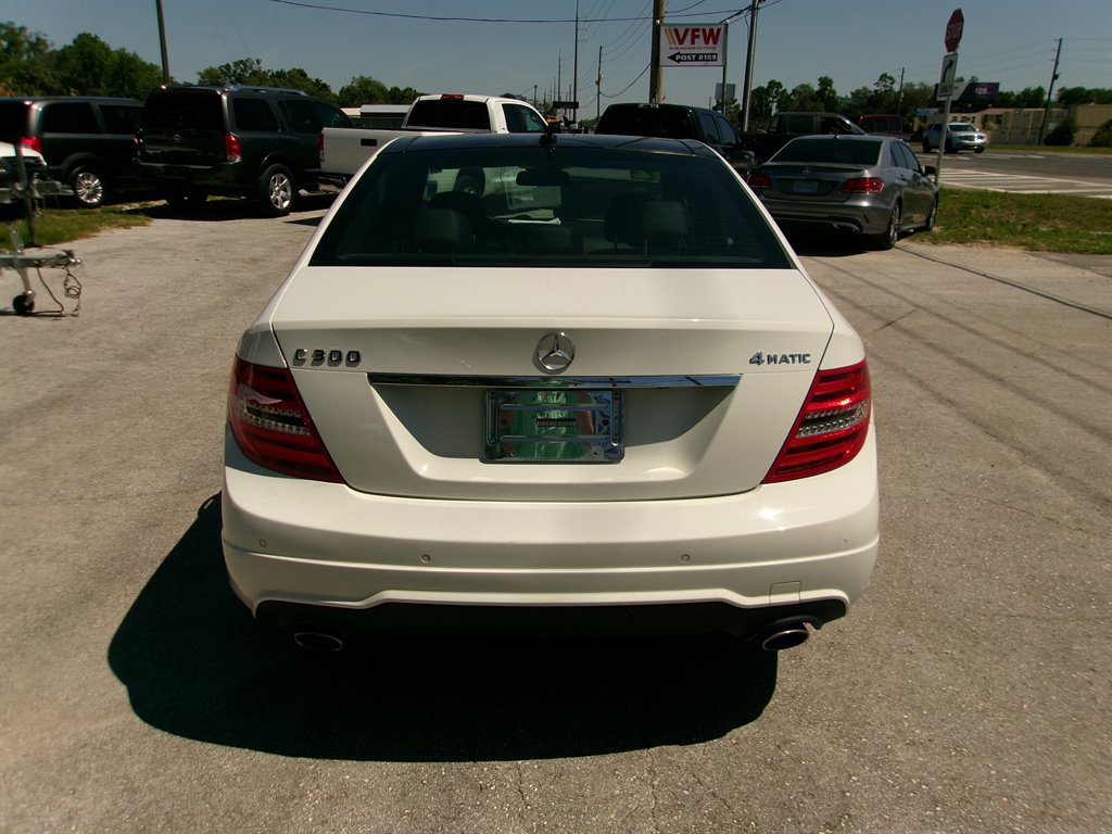 Used 2012 Mercedes-Benz C 300 4MATIC Sedan w/ Lighting Pkg image 8
