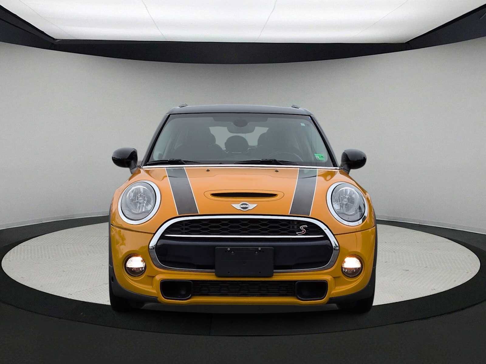 Used 2017 MINI Cooper S FWD image 3