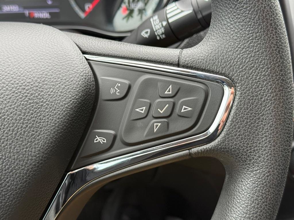 Used 2017 Chevrolet Cruze LT w/ Sun And Sound Package image 14