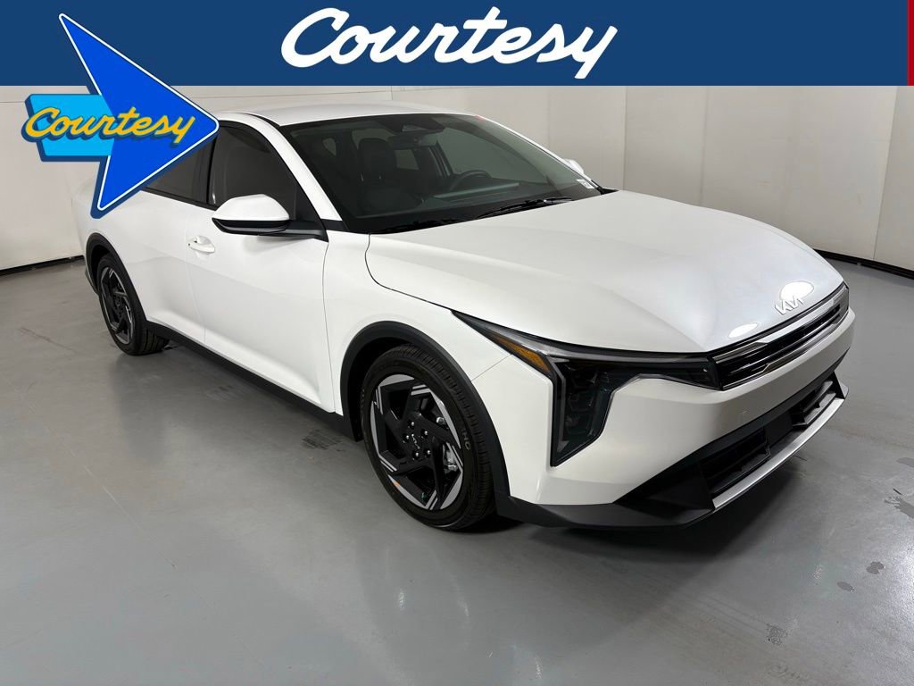 New 2026 Kia K4 EX image 1