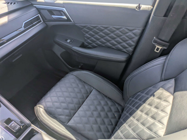 Used 2024 Mitsubishi Outlander SEL FWD image 18