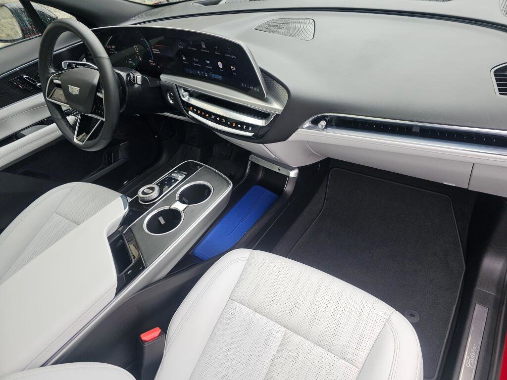 Certified 2024 Cadillac Lyriq Sport w/ LPO, Floor Liner Package image 19