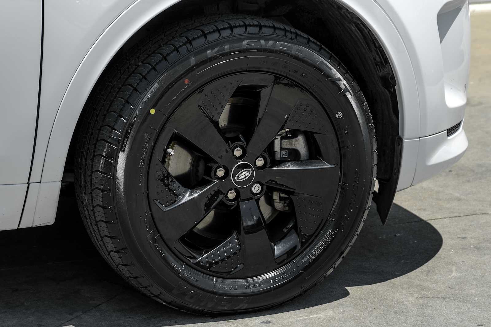 Used 2022 Land Rover Discovery Sport S R-Dynamic AWD/4WD image 53