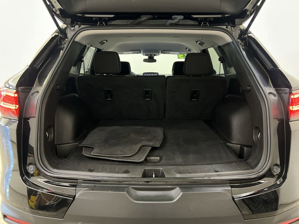 Used 2023 Chevrolet Blazer LT w/ Midnight/Sport Edition image 24