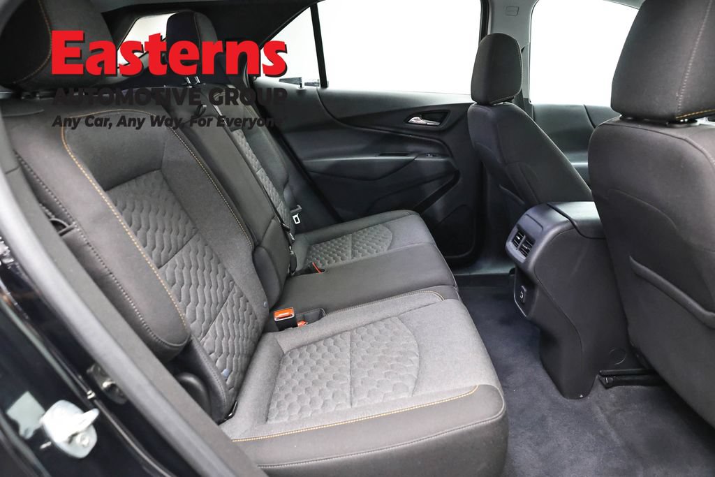 Used 2021 Chevrolet Equinox LT AWD/4WD image 23
