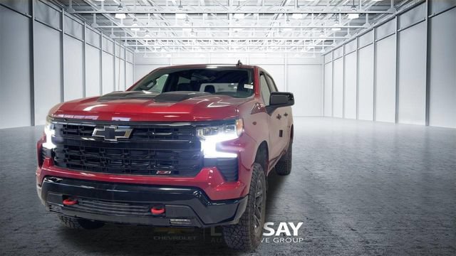 Used 2024 Chevrolet Silverado 1500 LT Trail Boss AWD/4WD image 3