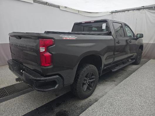 Used 2021 Chevrolet Silverado 1500 LT Trail Boss w/ Convenience Package II AWD/4WD image 3