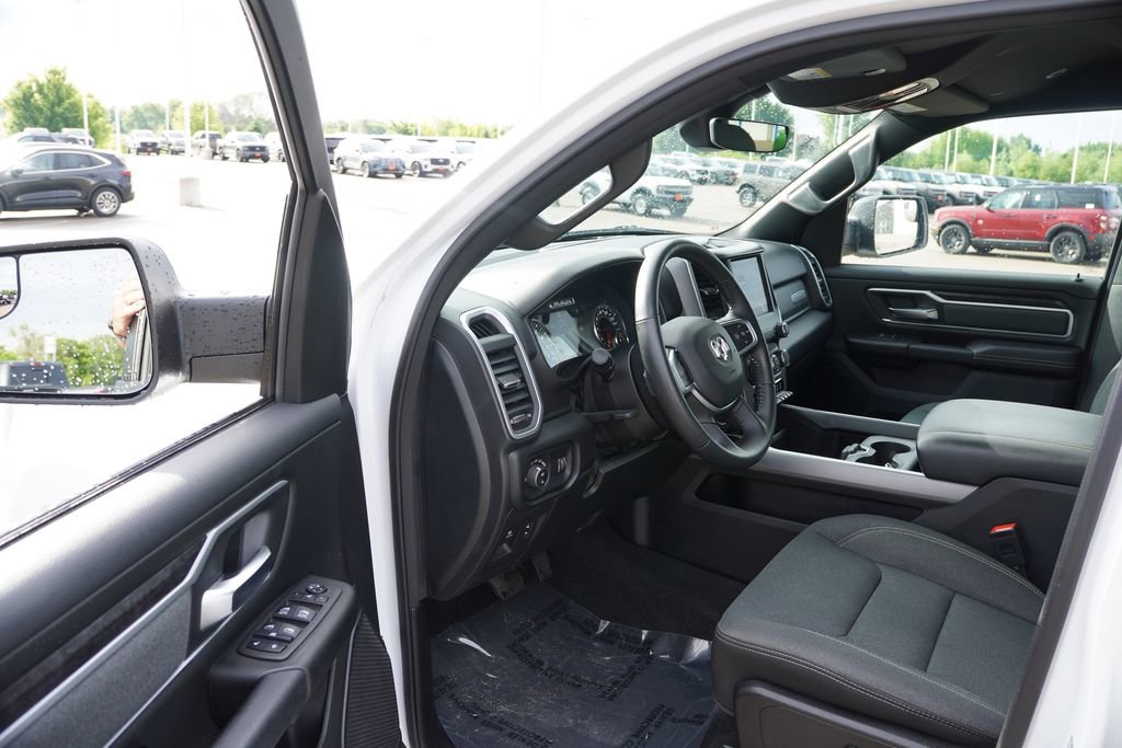 Used 2023 RAM 1500 Big Horn AWD/4WD image 15