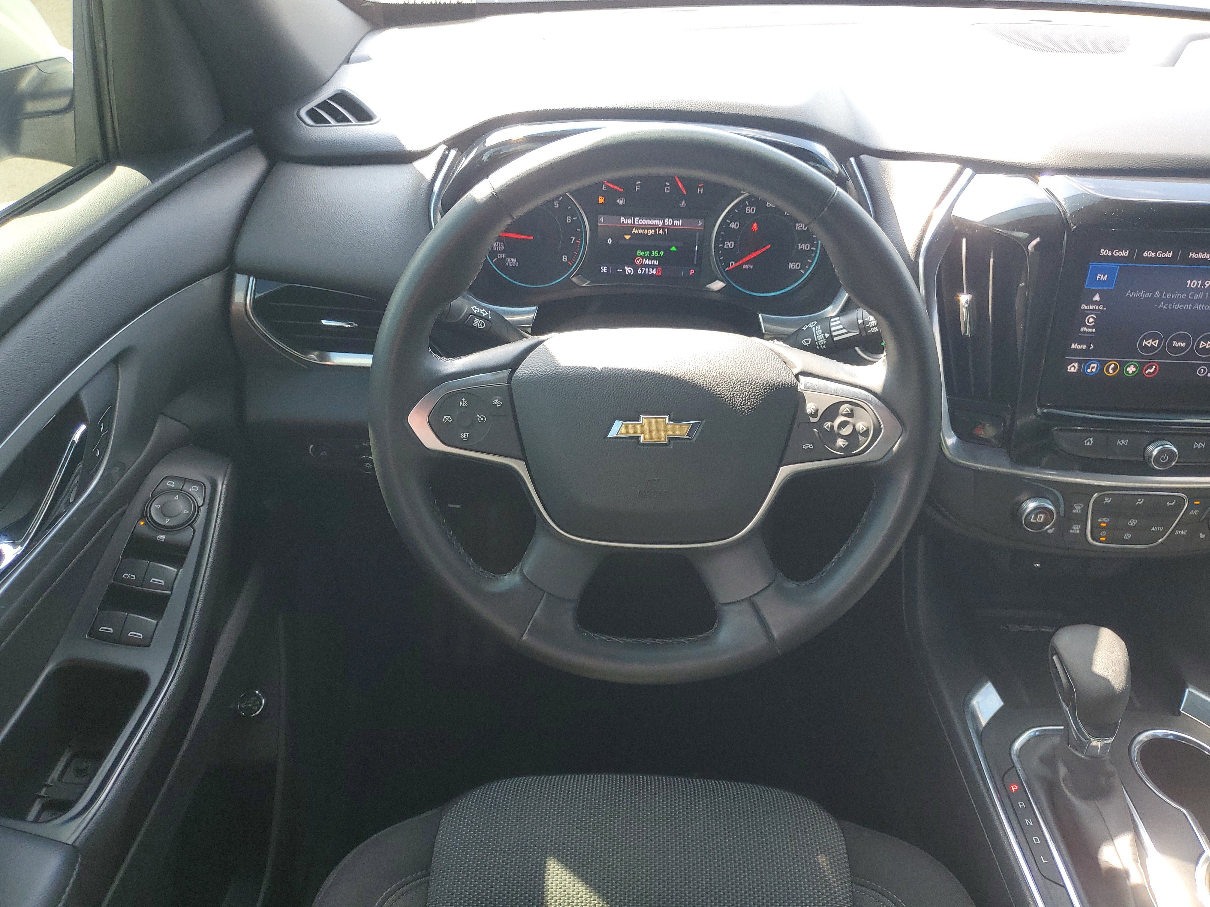 Used 2023 Chevrolet Traverse LT AWD/4WD image 14