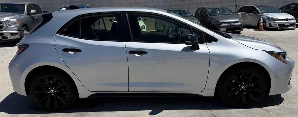Used 2022 Toyota Corolla SE FWD image 5