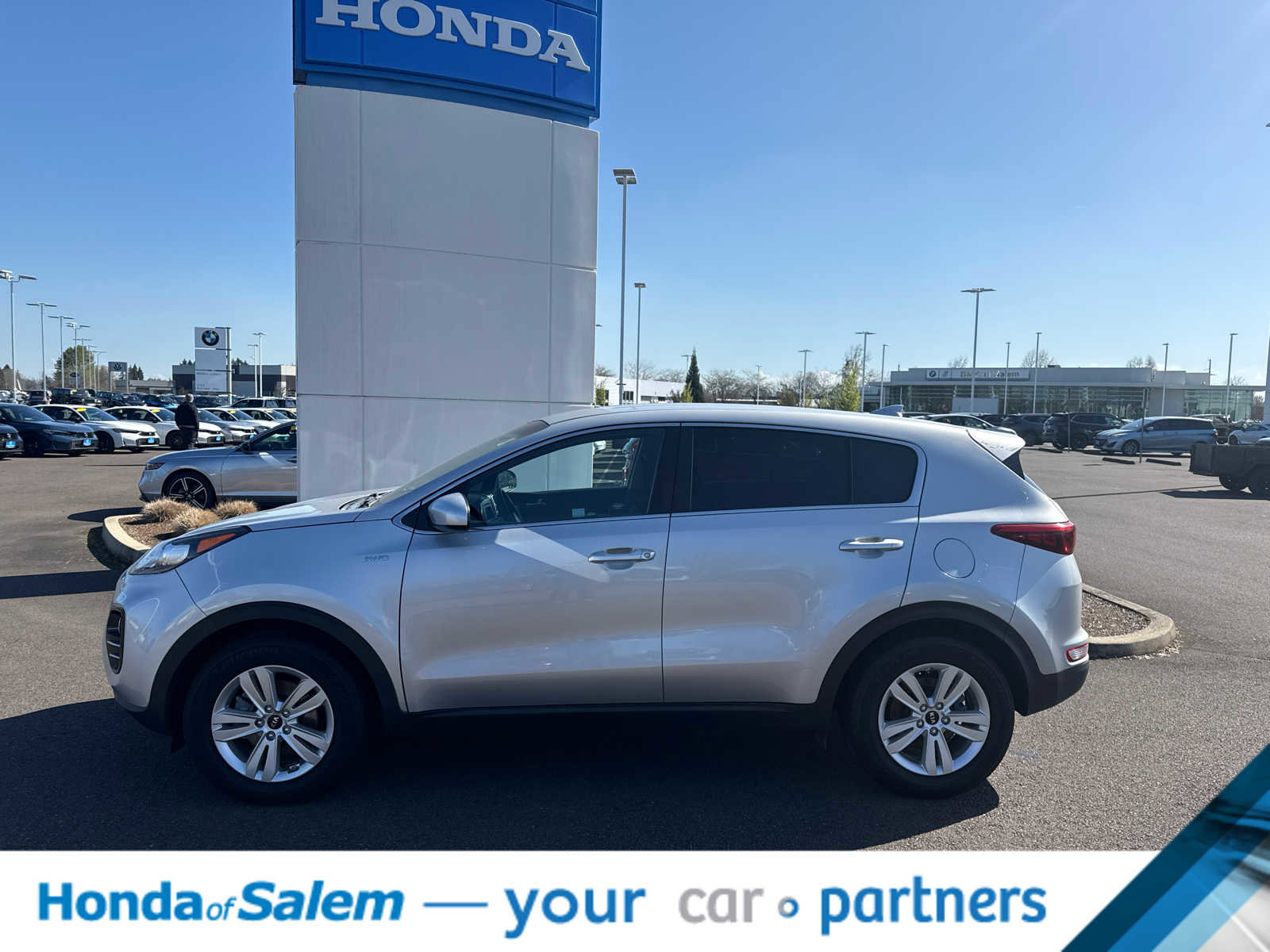Used 2018 Kia Sportage LX image 4
