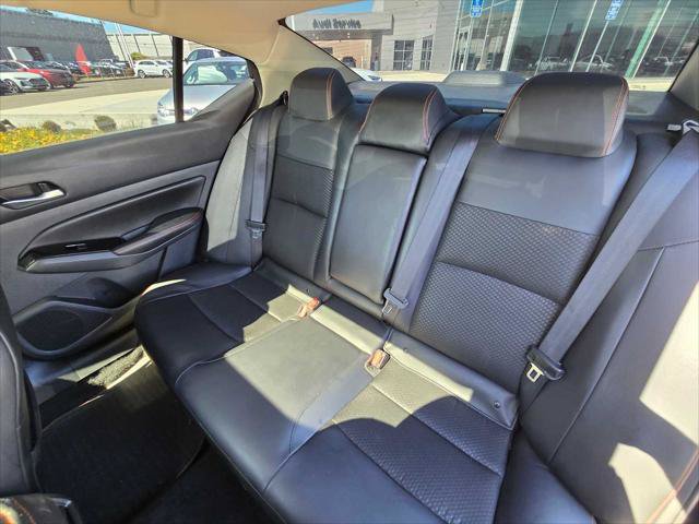 Used 2024 Nissan Altima 2.5 SR AWD/4WD image 17