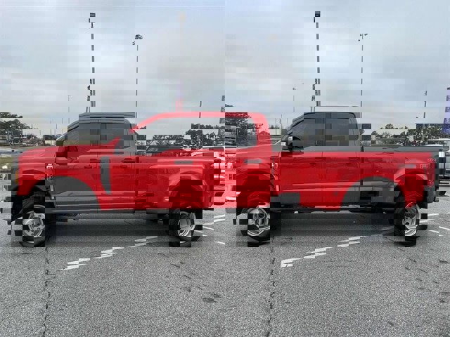 Certified 2024 Ford F350 XLT w/ FX4 Off-Road Package image 28
