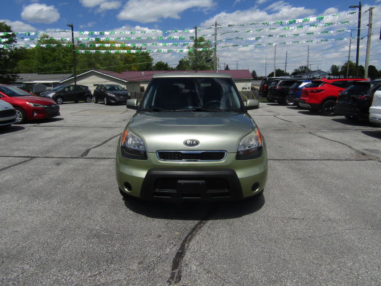 Used 2011 Kia Soul + w/ Audio Pkg FWD image 2