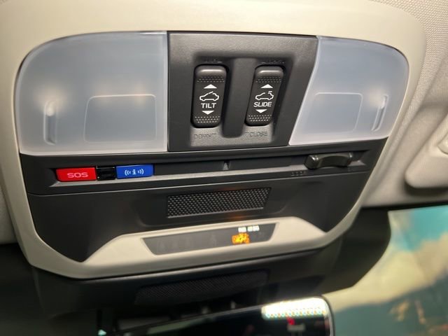 Certified 2025 Subaru Crosstrek 2.0i Premium image 43