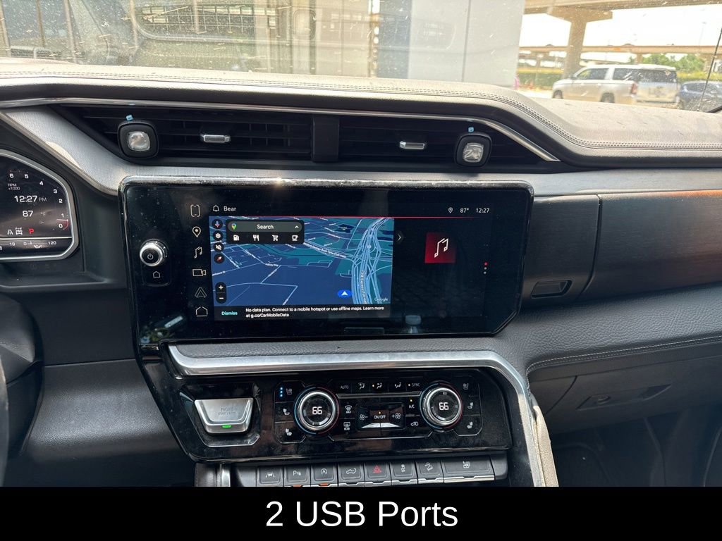 Used 2023 GMC Sierra 1500 Denali w/ Technology Package AWD/4WD image 5