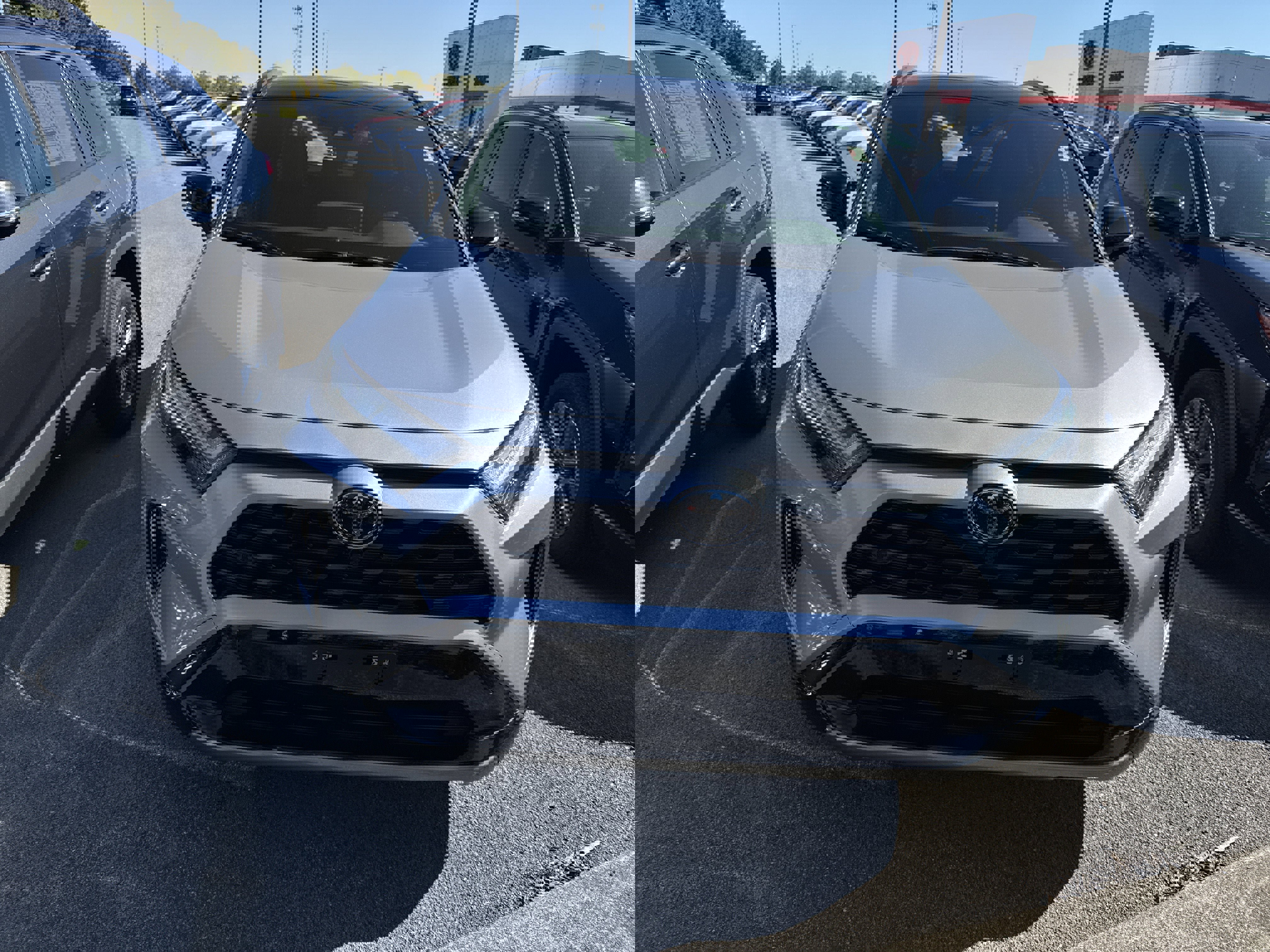 Used 2025 Toyota RAV4 XSE image 3