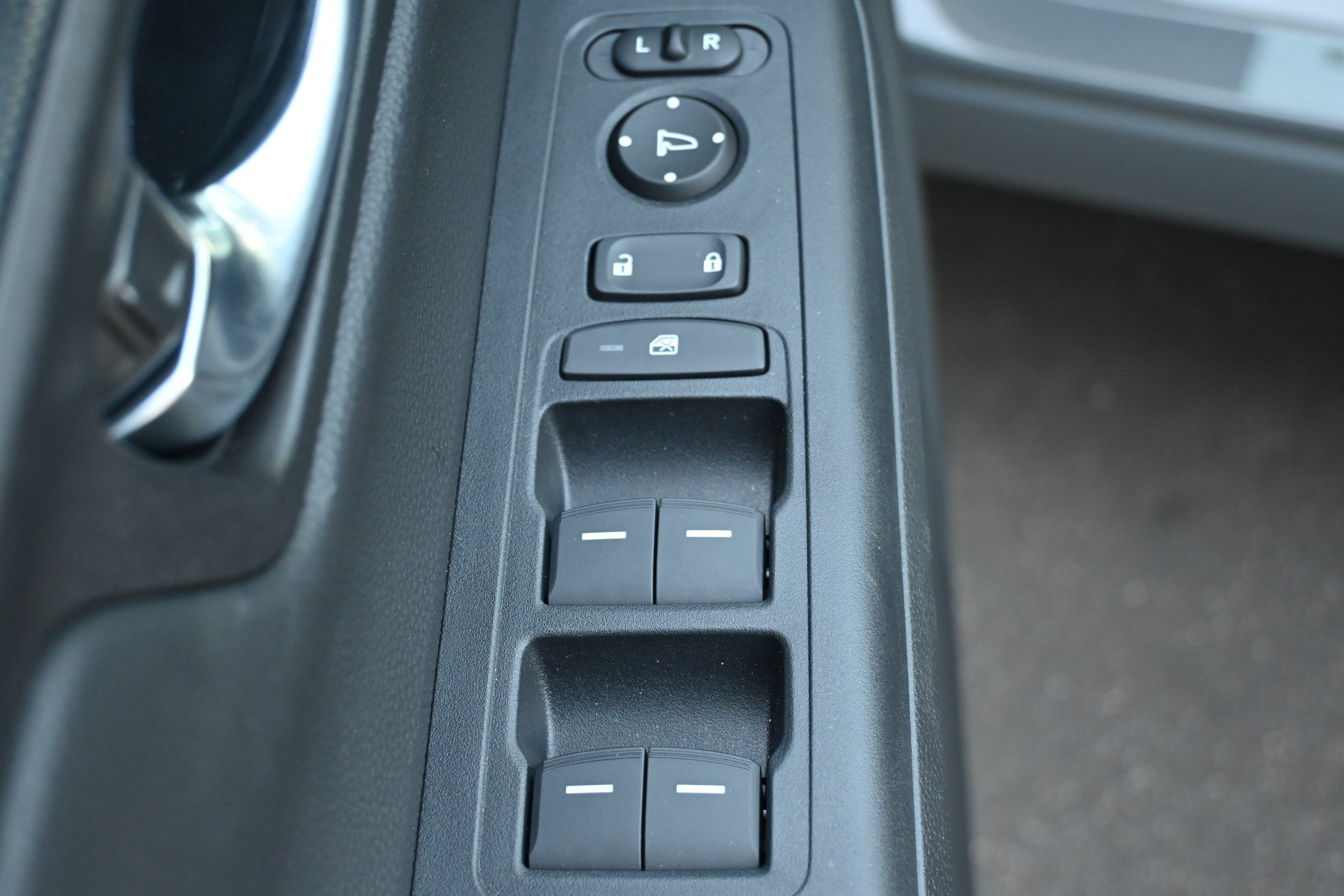 Used 2026 Honda CR-V Sport-L image 15