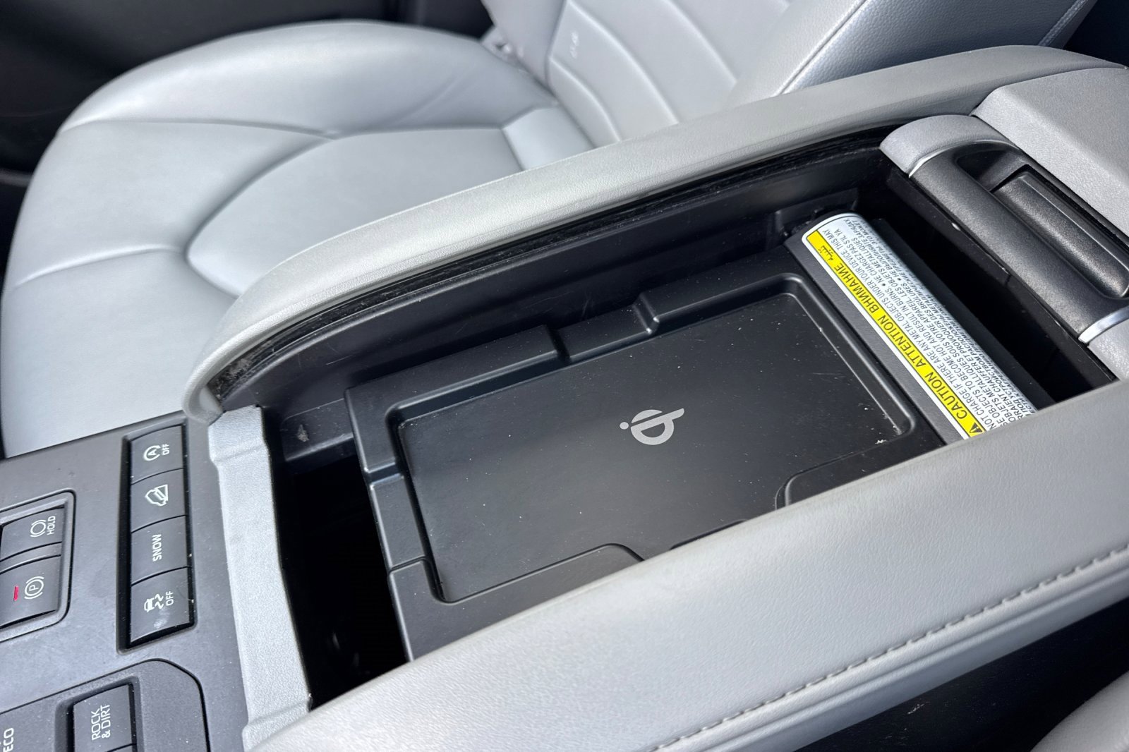 Used 2022 Toyota Highlander XLE image 34