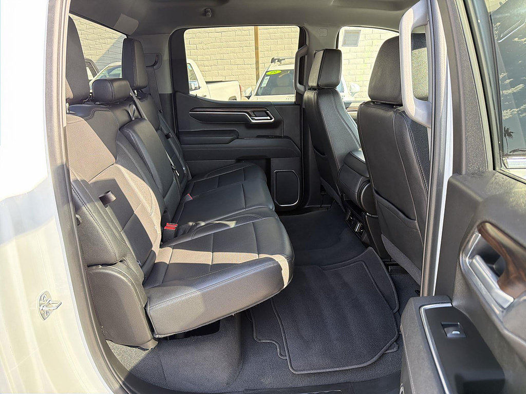 Used 2026 GMC Sierra 1500 SLT RWD image 26