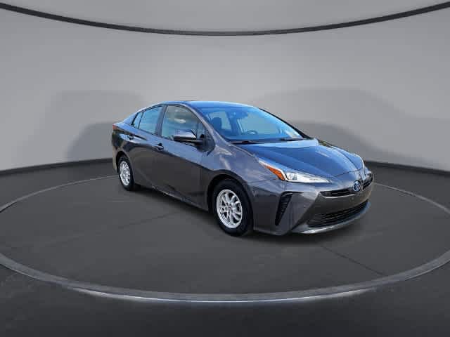 Used 2022 Toyota Prius LE FWD image 2
