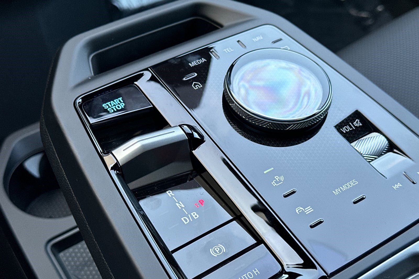 New 2026 BMW iX xDrive45 w/ M Sport Package image 17